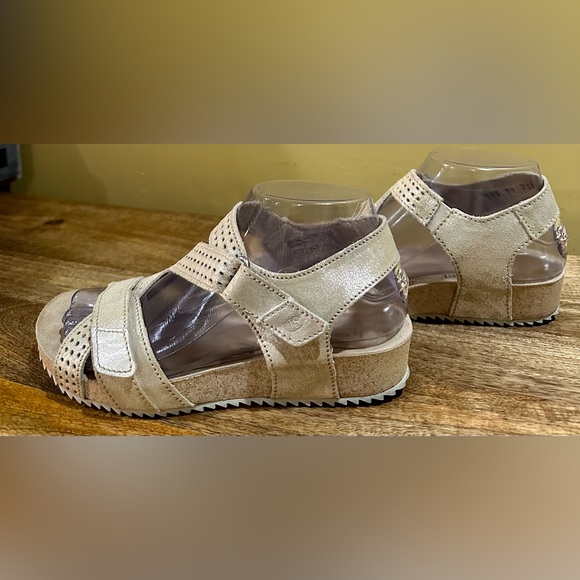 EUC Josef Seibel “Krystal” Comfort Sandal; Spirit of Nature Collection Sz 37/6.5 - Picture 6 of 13